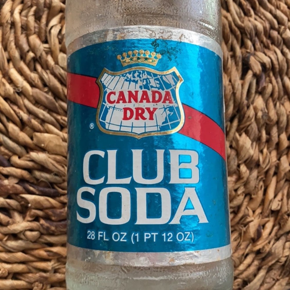 1971 large vintage Canada Dry Club Soda Glass Bottle blue foil label decor - Picture 3 of 5